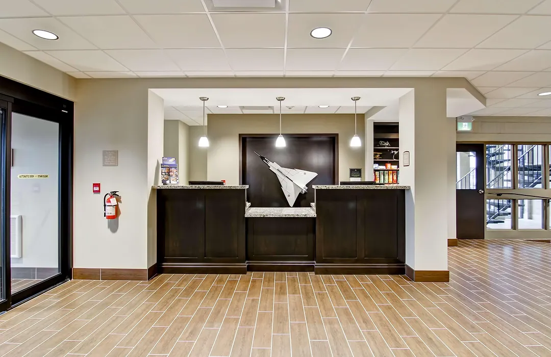 Best Western London Airport Inn & Suites-1